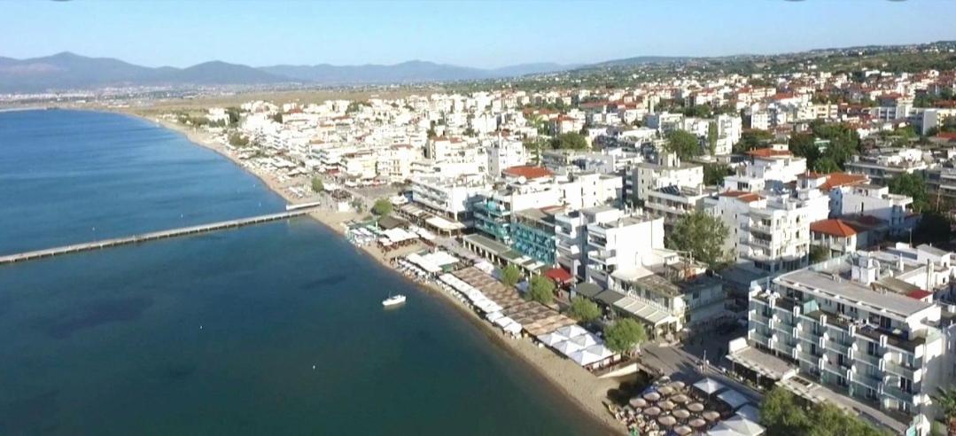 Sea Pleasure Apartment II Переа Экстерьер фото
