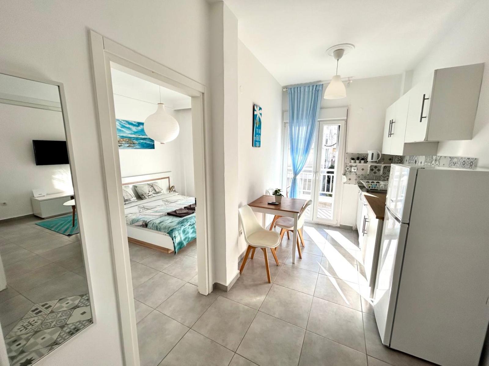 Sea Pleasure Apartment II Переа Экстерьер фото